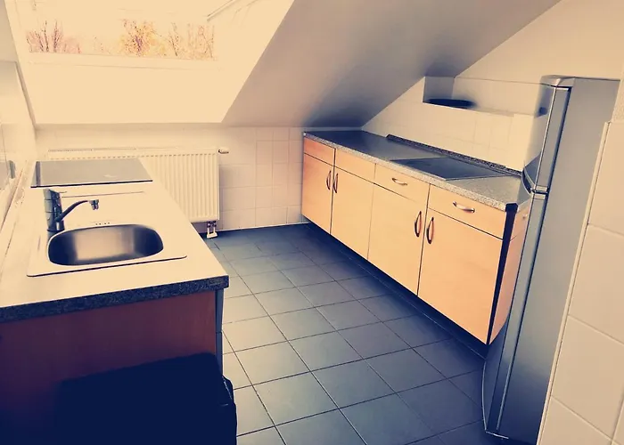 Bed and Breakfast Sezer B&A UG Berlin